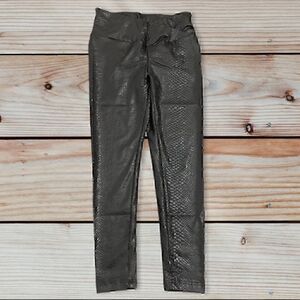 White Birch Snakeskin Print Black Leggings